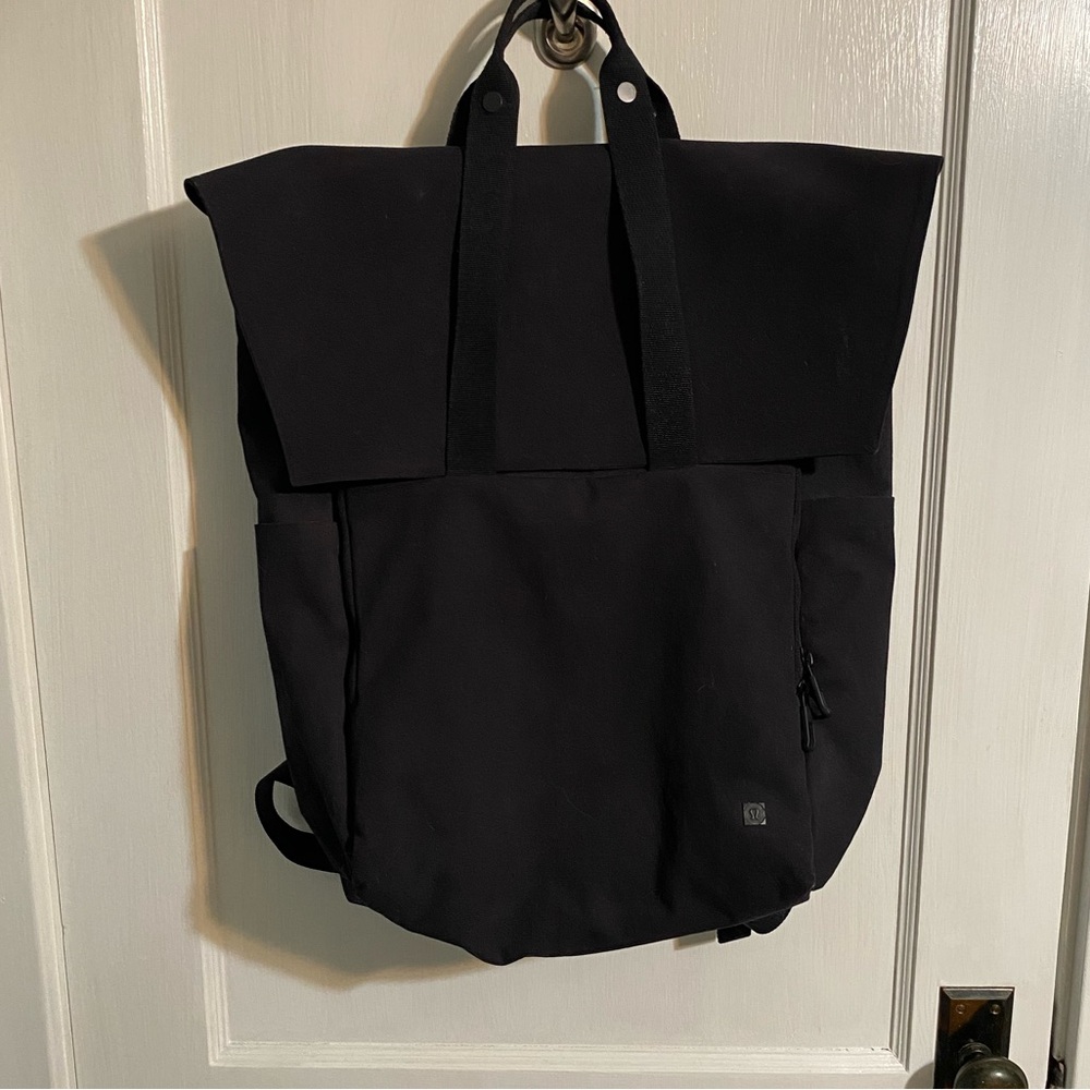 Black Early Embark Lululemon backpack - Picture 2 of 8